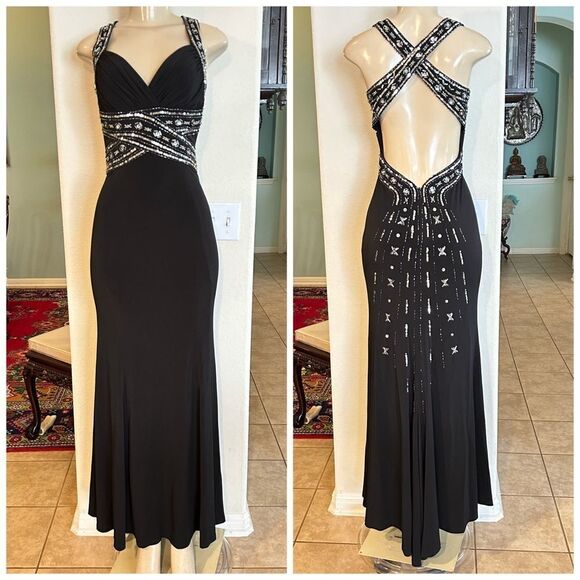 Hailey Logan by Adrianna Papell Black Embellished Gown Criss Cross Back Size 3/4 - Picture 3 of 16